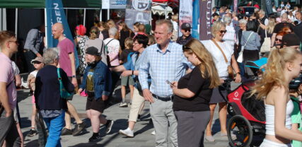 politiska föreningar på granidagen -24
