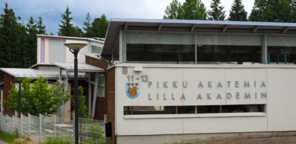 Pikku Akatemia, Lilla Akademin, daghem