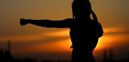 karate, auringonlasku